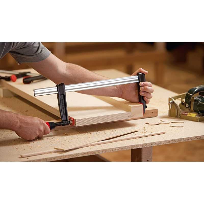 Serre-joint à vis en fonte capacité de 250 mm Bessey - 8