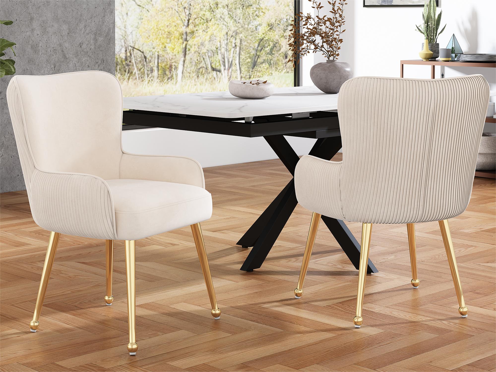 Lot de 2 chaises 53x50x86 cm en velours noir et pieds doré