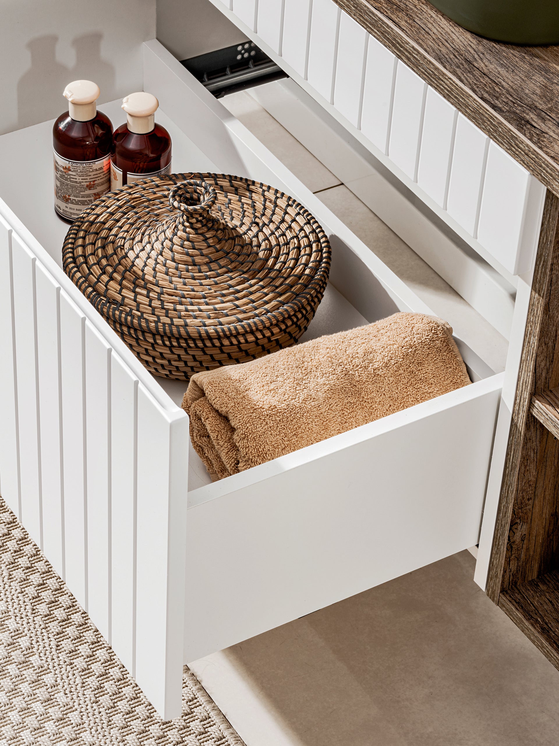 Szafka łazienkowa ICONIC White 60 cm wisząca biała ryflowana szuflada - 6