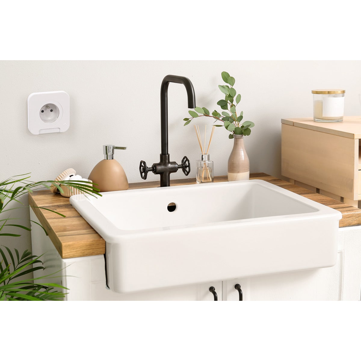 Prise étanche Cover IP44 16A - Blanc - Protec - 10