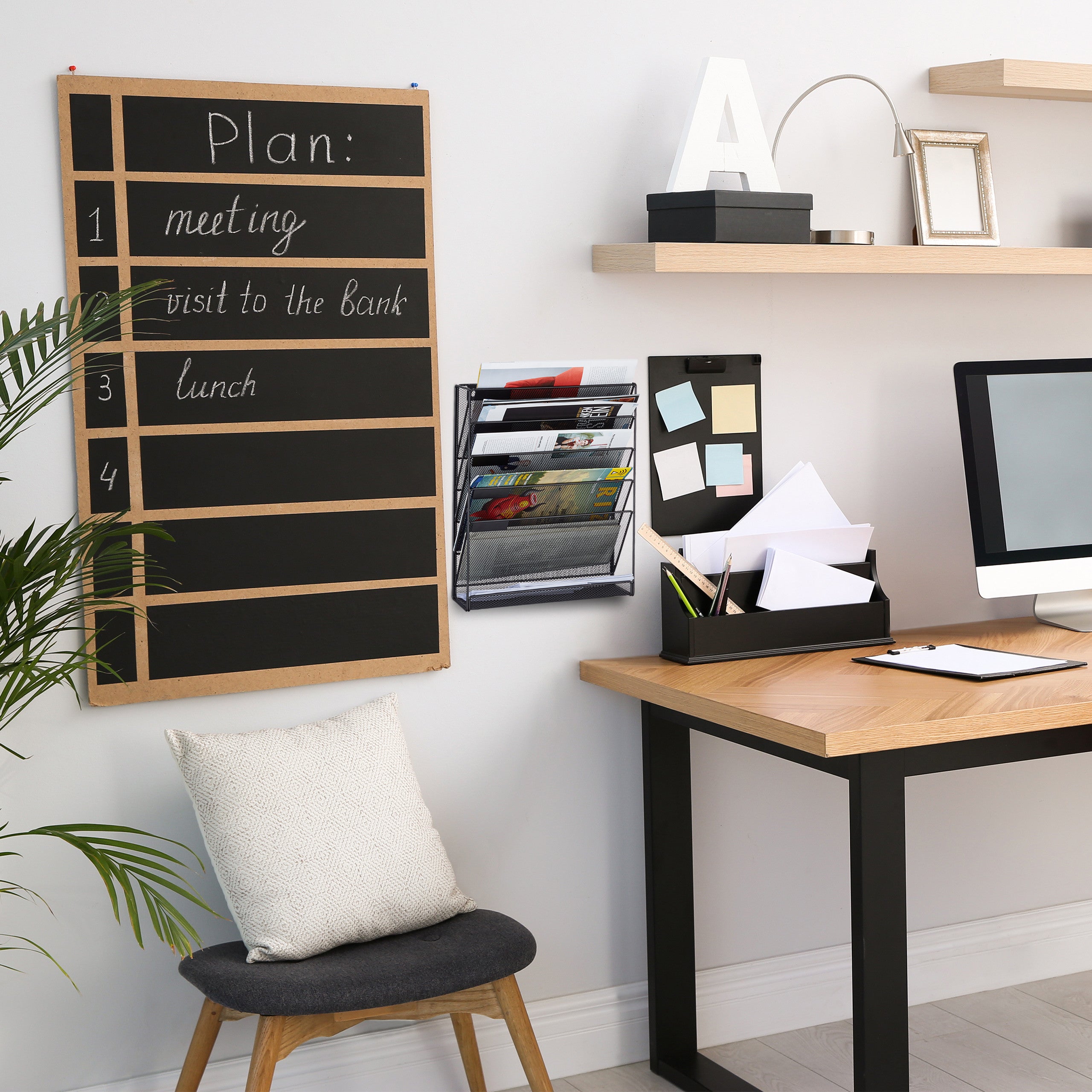 Porte-Revues Mural Relaxdays - 6 Casiers A4 - Noir - Métal - 40x32x10cm