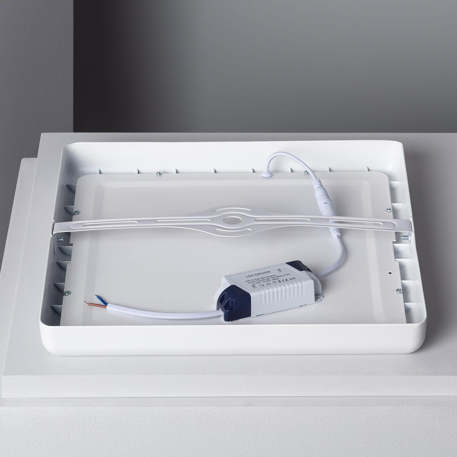 Plafonnier LED Métal Carré Design Blanc 24W Métal 300x300 mm , 6000K Blanc froid, Aluminium, IP20, 1900lm - 4