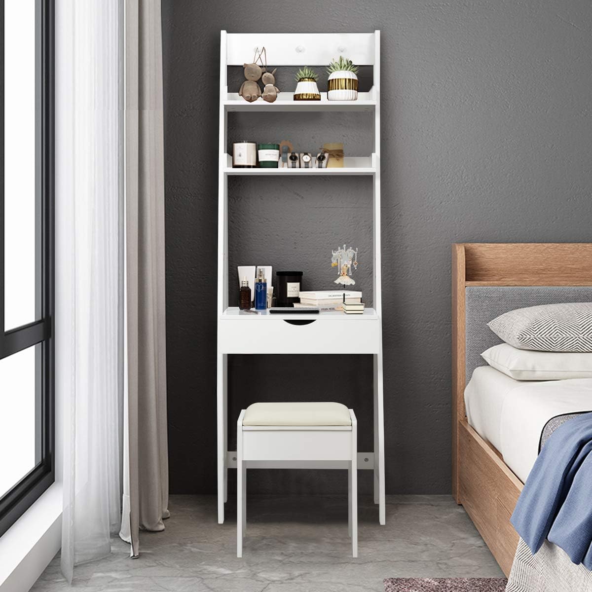 Zestaw Toaletki z Odchylanym Lustrem i Tapicerowanym Stołkiem, Stolik Kosmetyczny z 3 Haczykami i 2 Półkami w Nowoczesnym Stylu