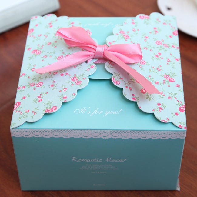 Set di 8 scatole regalo, confezione regalo, 8 pezzi, per Natale, compleanno, matrimonio, ca. 22,5 x 22,5 x 8 cm (multicolore con pois dorati Set di 8 scatole regalo, confezione regalo, 8 pezzi, per Natale, compleanno, matrimonio, ca. 22,5 x 22,5 x 8 cm (multicolore con pois dorati