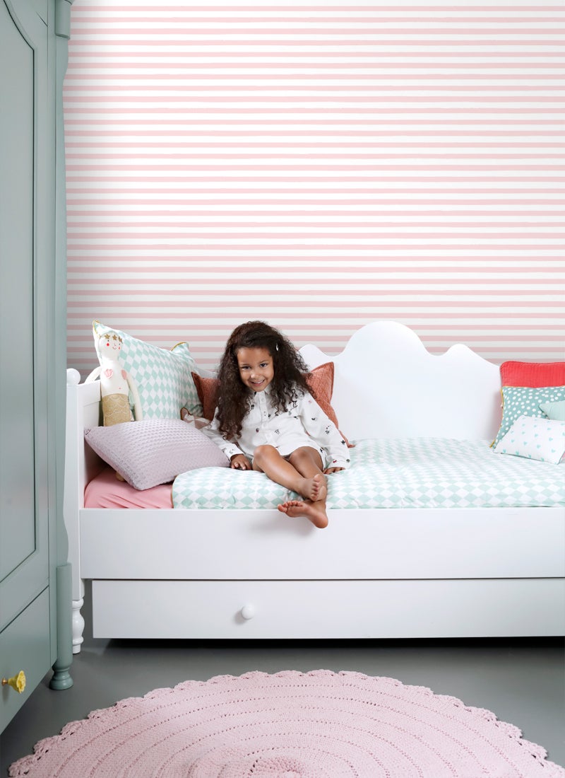 Papel pintado rayas pintadas rosa claro y blanco - 53 cm x 10.05 m - ESTAhome - 4