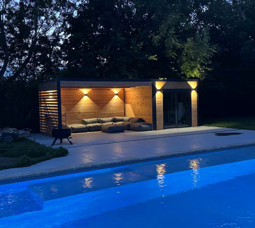Pool House DESIGN 24m2 - Bois Douglas épaisseur 55mm - Baie coulissante Alu GROSFILLEX - Toiture Bacacier avec voliges - 6