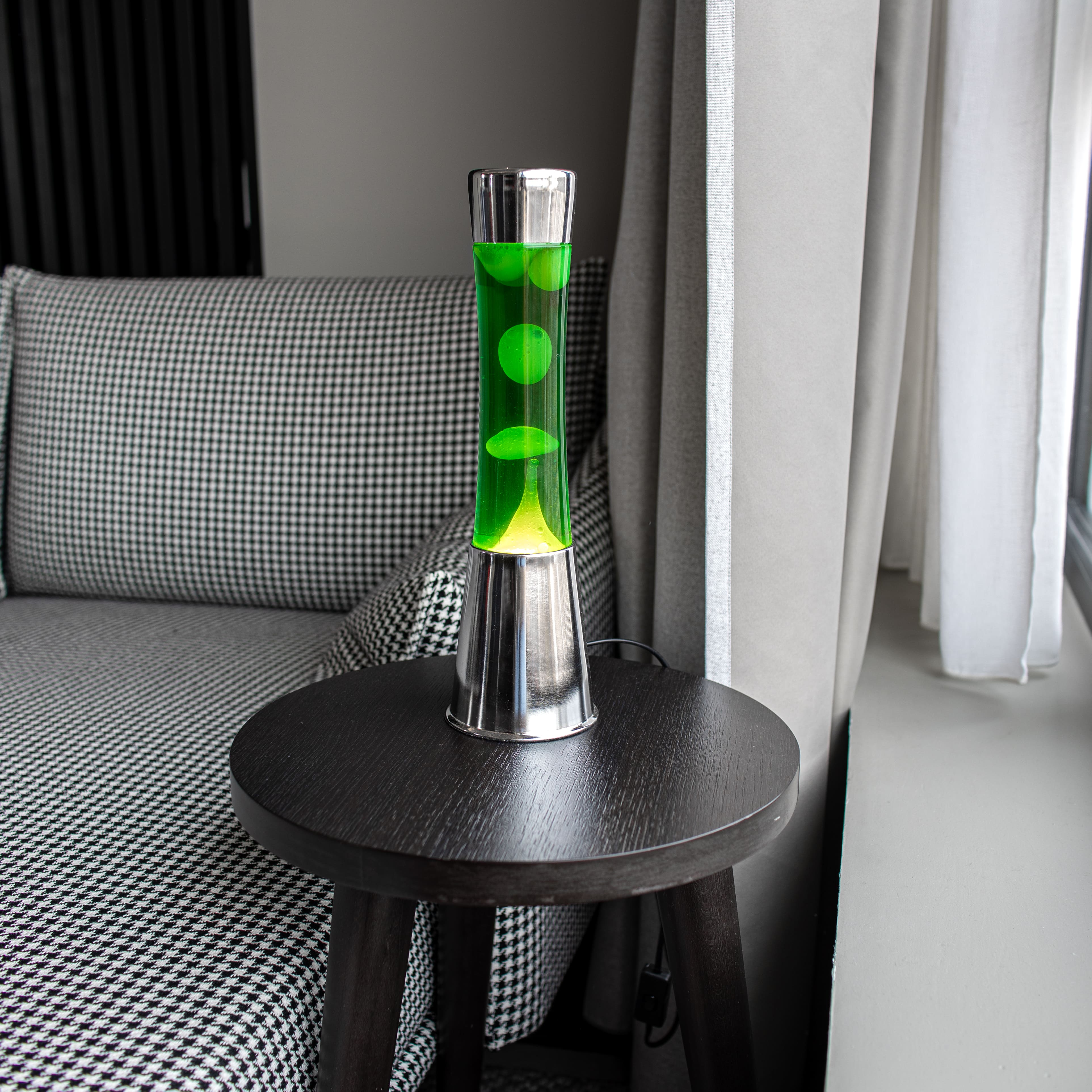 Fisura - Lampe à lave verte et jaune. Base chromée argentée, liquide vert et lave jaune. Avec ampoule de rechange. 11 cm x 11cm x 39,5 cm. - 3