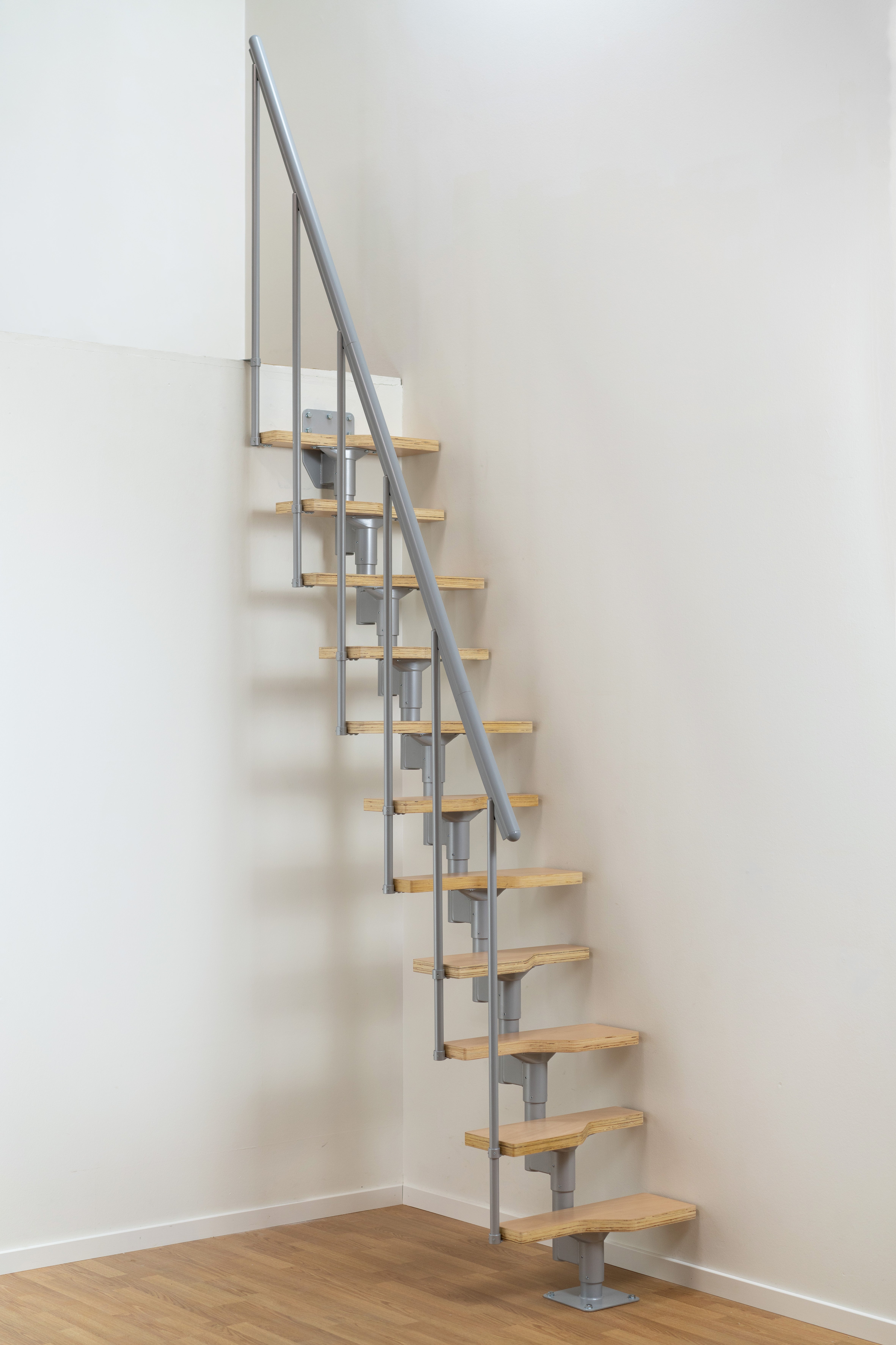 Escalera atlanta recta girs perla + haya - 11p - alt.300 cm - sogem