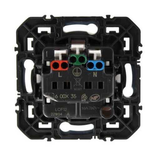 Prise de courant 2P+T Dooxie 16A surface blanc - 5