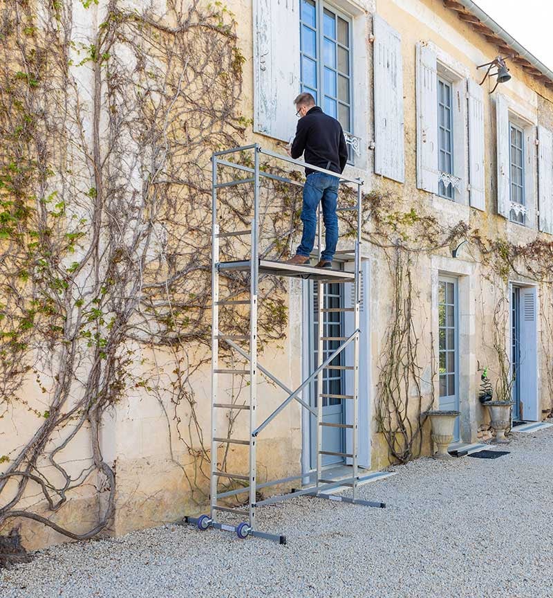 Echafaudage roulant d'escalier intérieur et extérieur 2,5m/4,5m en aluminium Hailo HobbyStep H5 - 3