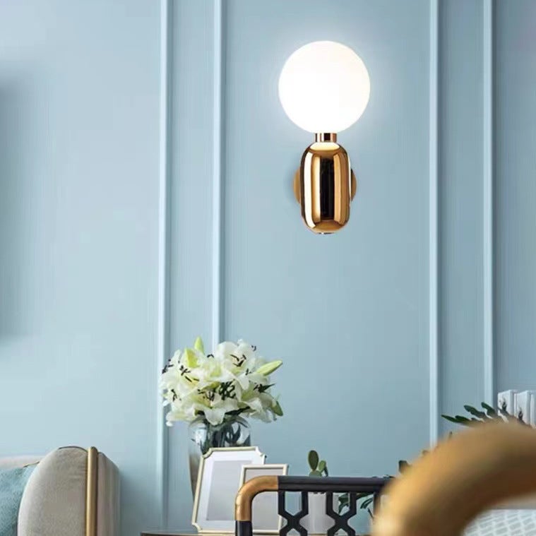Skandynawski, minimalistyczny kinkiet z żarówką E27 i luksusową szklaną kulą do salonu, sypialni i na stolik nocny. - 5