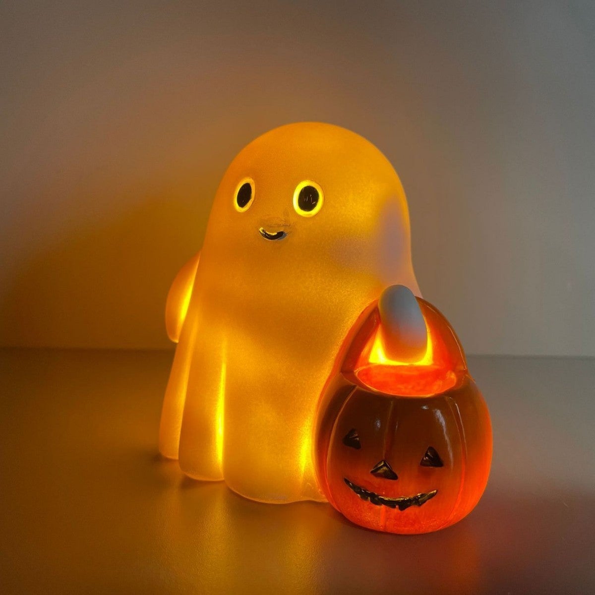 Urocza lampka nocna w kształcie ducha dyni, dekoracje biurowe, dekoracje na Halloween, odpowiednia na zewnątrz, do ogrodu, ciepłe światło