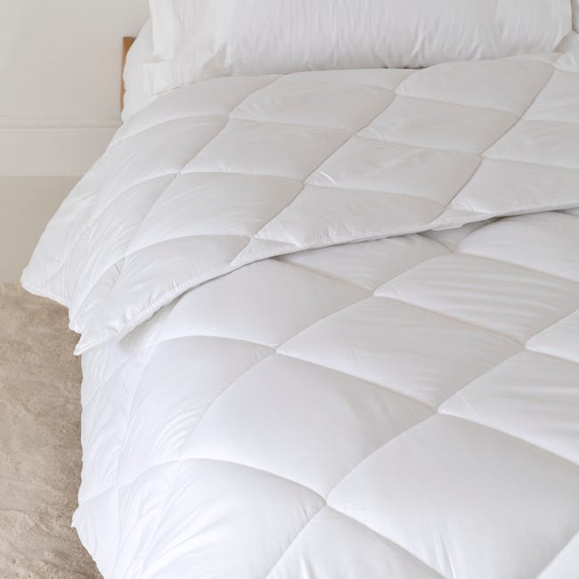 Basic Imbottitura del piumone 250 gr 260x240 cm (Letto 180/200