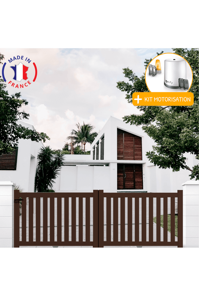 Portail aluminium coulissant ajouré en kit+ Motorisation dimensions L.3000 (entre piliers) X H.1200 mm Couleurs Marron (RAL 1247)