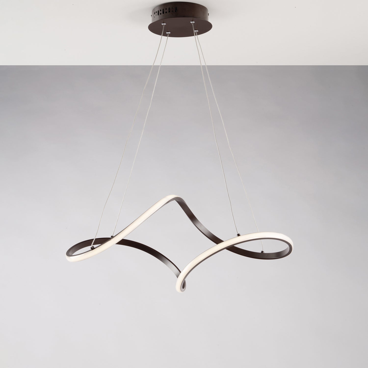 Dana - Lámpara de suspensión en metal y aluminio lacado marrón con LED ...