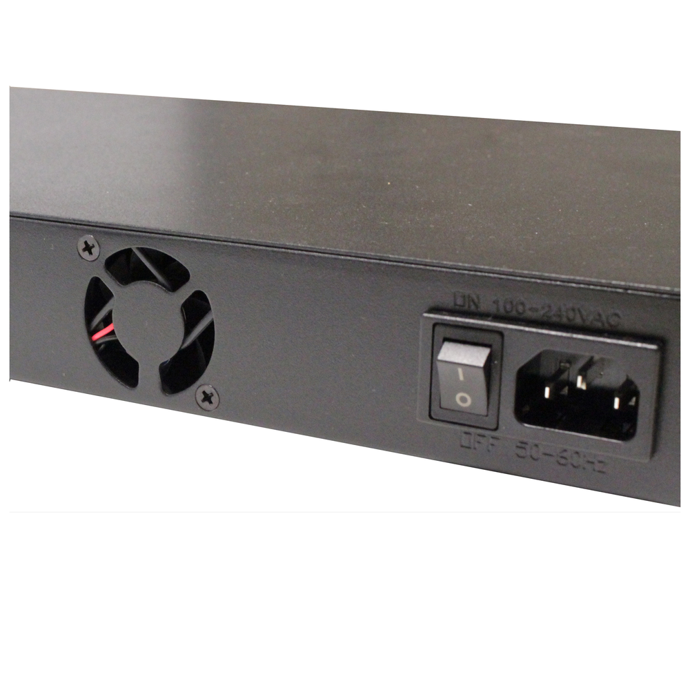 IEEE 802.3af PoE Injector Hub 10/100 Mbps 8-Port Rack 19 - 4