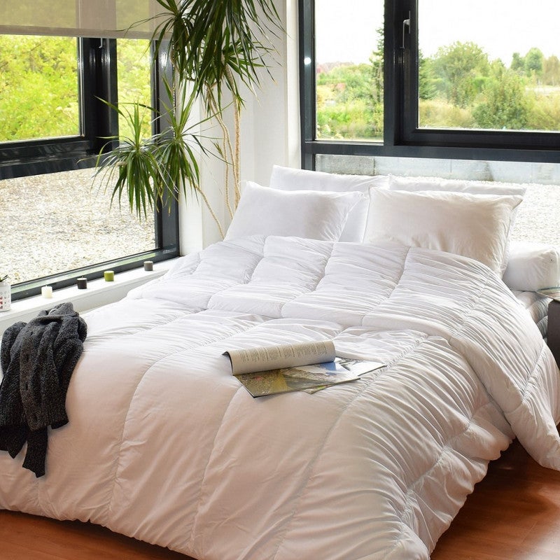 Couette légère anti transpirante 200 gr/m² 140 x 200 cm pour lit 1 place 90 x 190 cm - 3