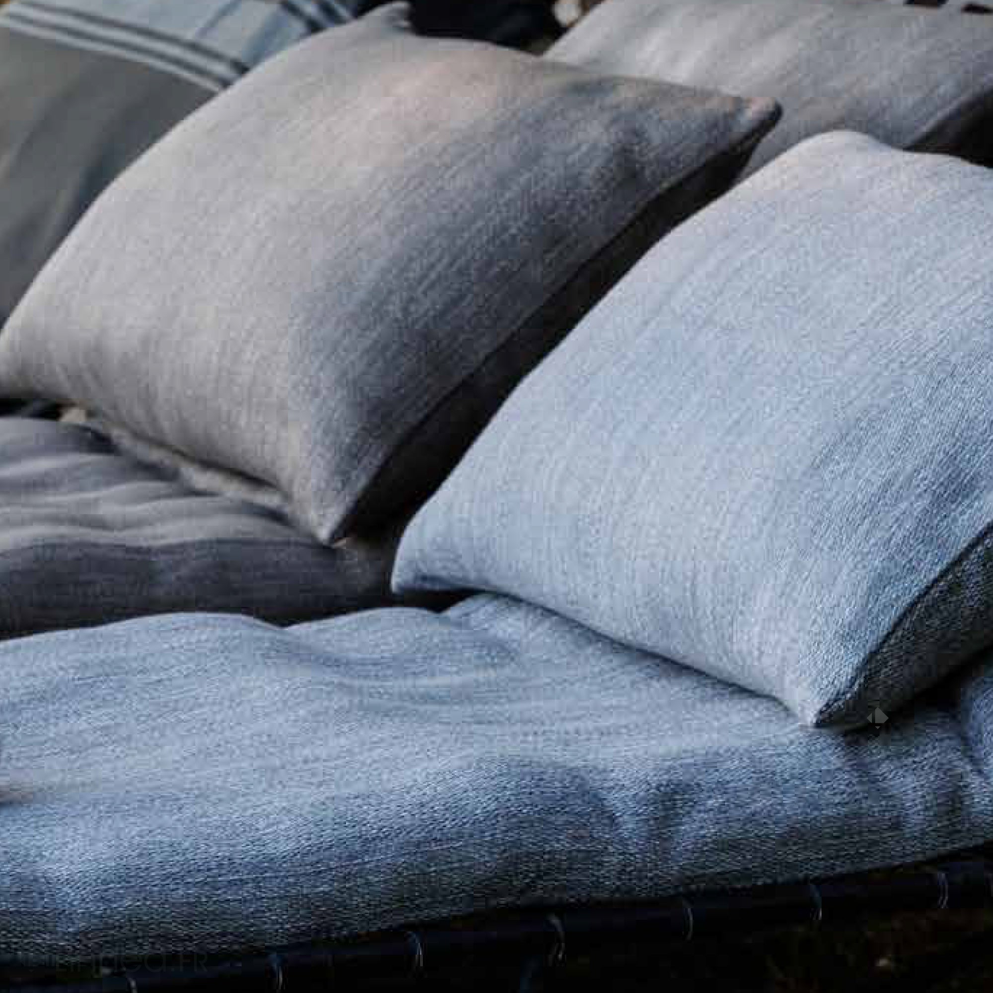 Lot De 2 Housses De Coussin Décoratives En Fausse Fourrure, 45 X 45 Cm A Rayures Douces Et Moelleuses Pour Canape Et Chambre A Coucher 98316534