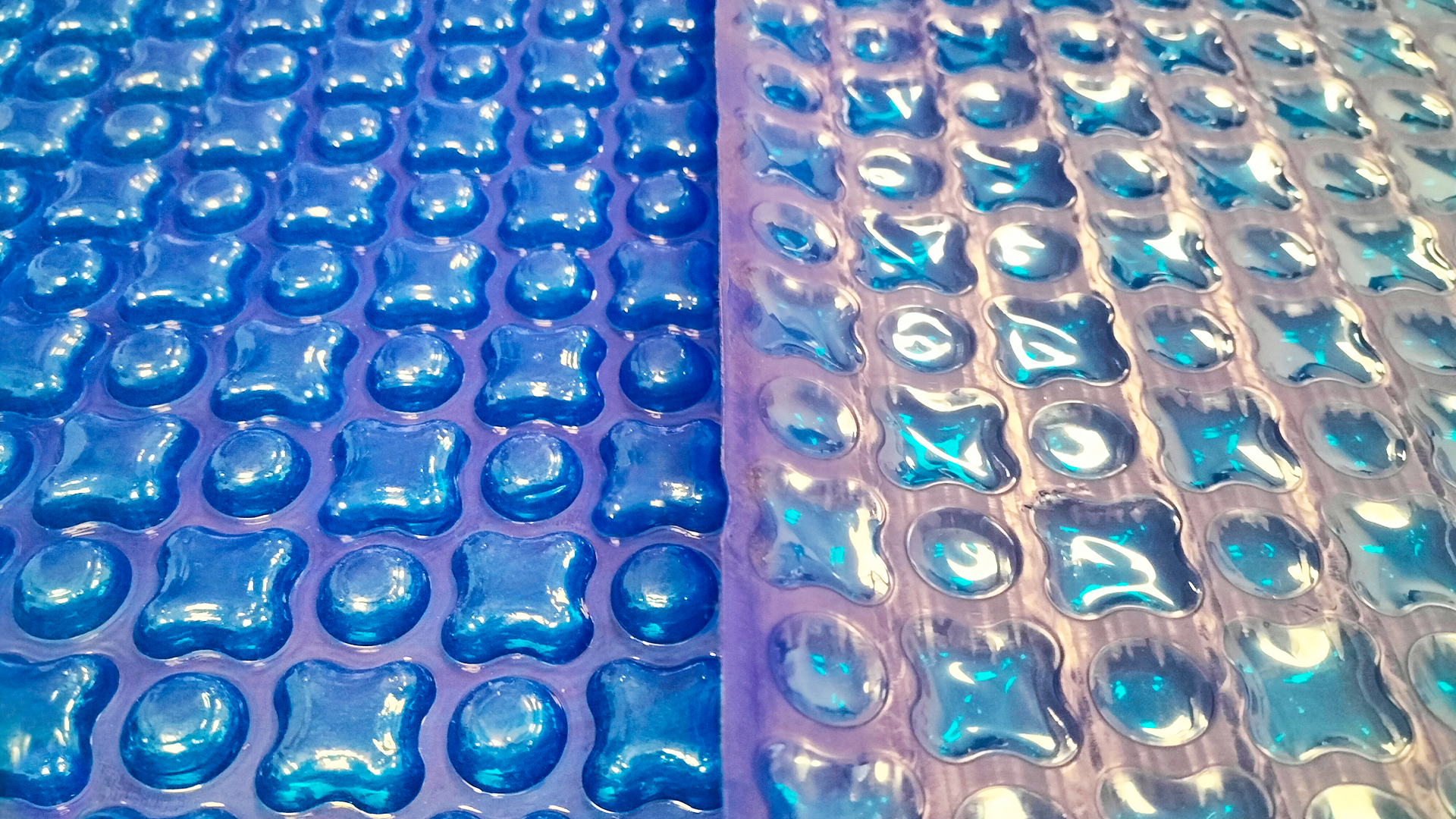 Bâche à Bulles Piscine 6,5x3 m OXO Dark Blue 500 microns - Non Bordée - Confection France - Kit oeillets et bâchette de protection - 7