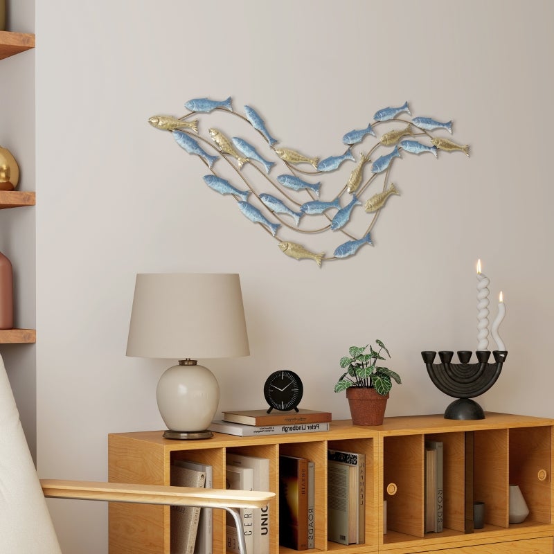 Décoration murale en métal « Banc de poissons » avec vis incluses, 99,7 x 3,8 x 50,2 cm, doré et bleu - 6