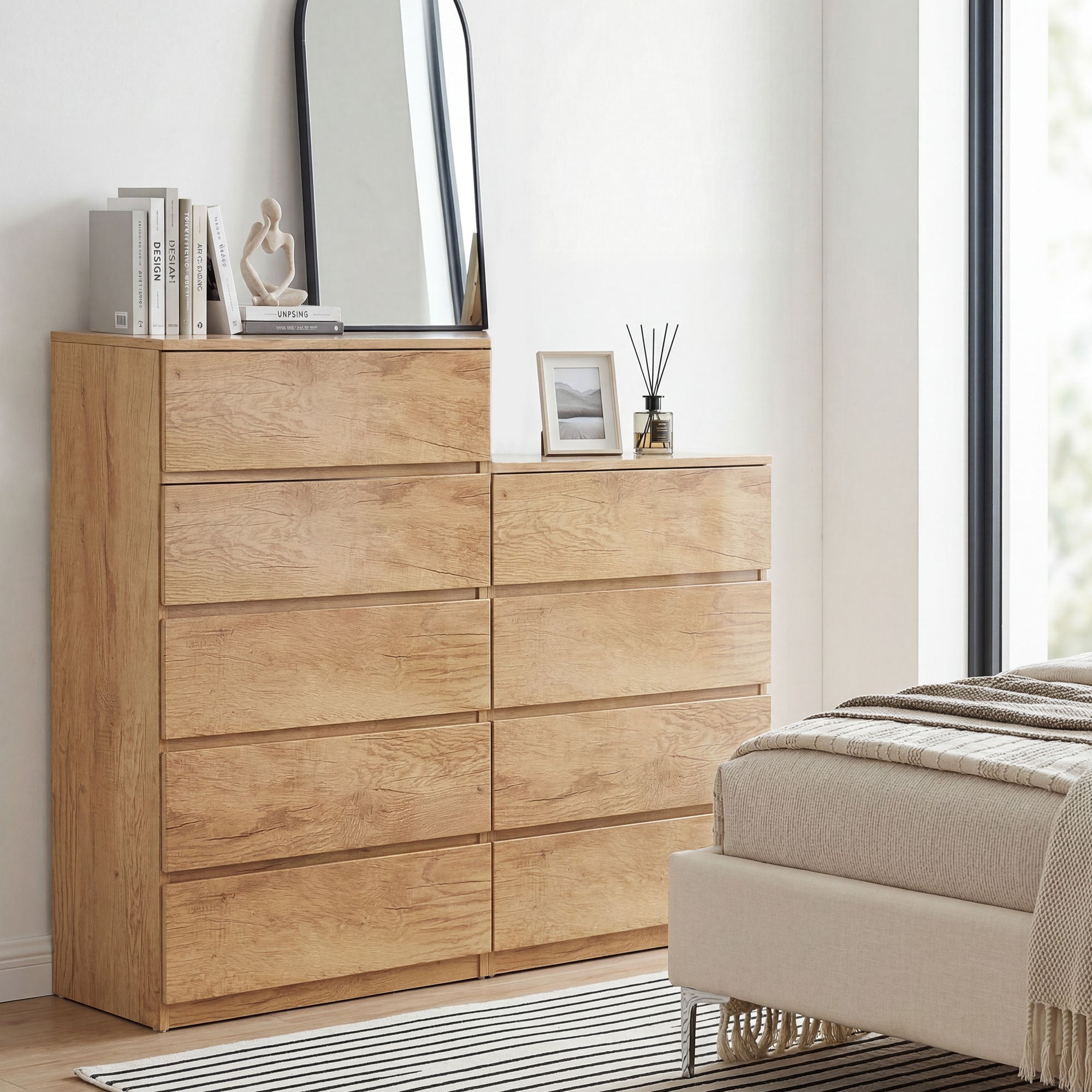 Commode 4 tiroirs pour chambre, moderne, design sans poignées, pour ...