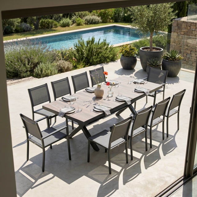 Table extensible aluminium et céramique avec 10 chaises , Tivoli - Oviala