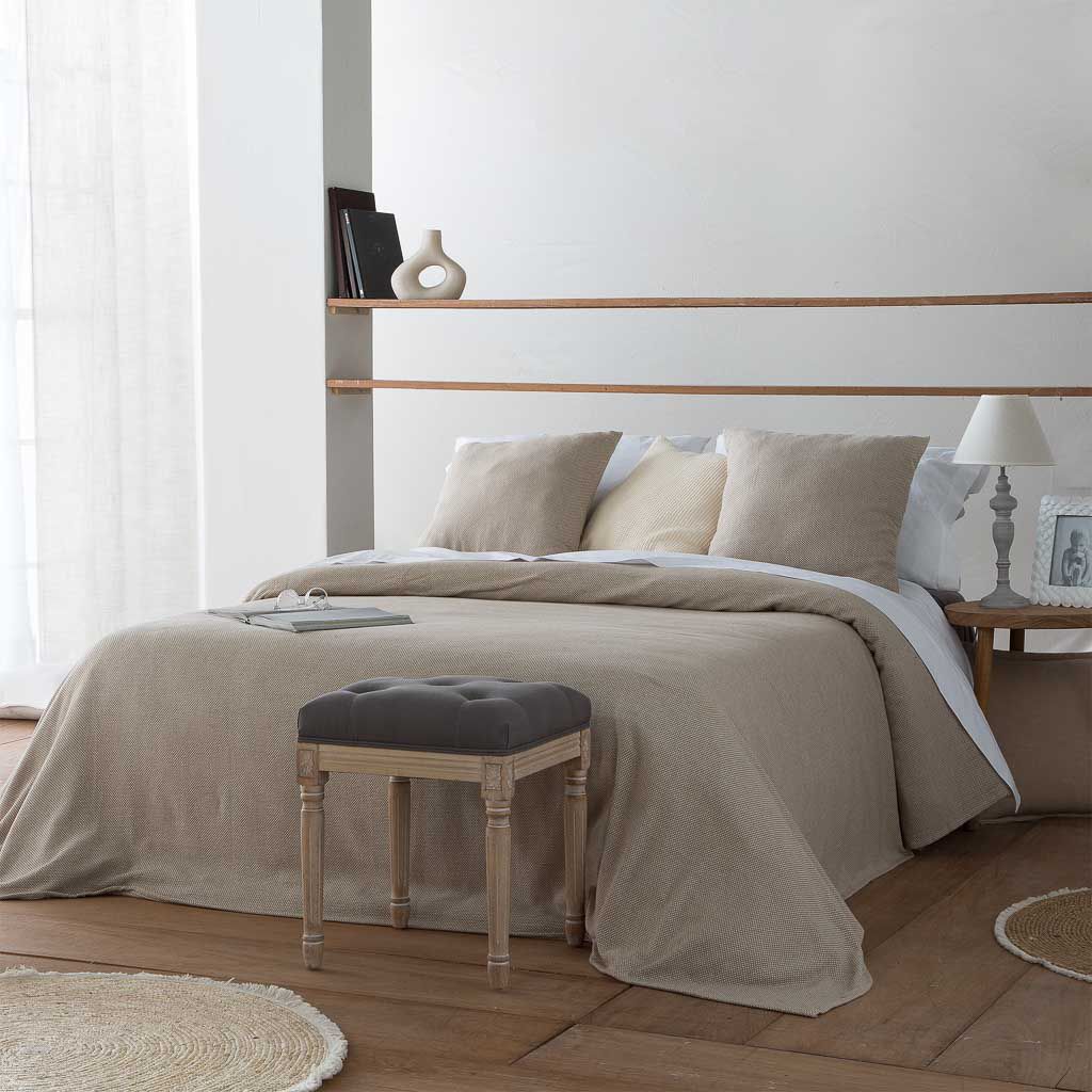 Sommier tapissier brest 160 x 200 cm revêtement tissu - blanc crème Sommier tapissier brest 160 x 200 cm revêtement tissu - blanc crème