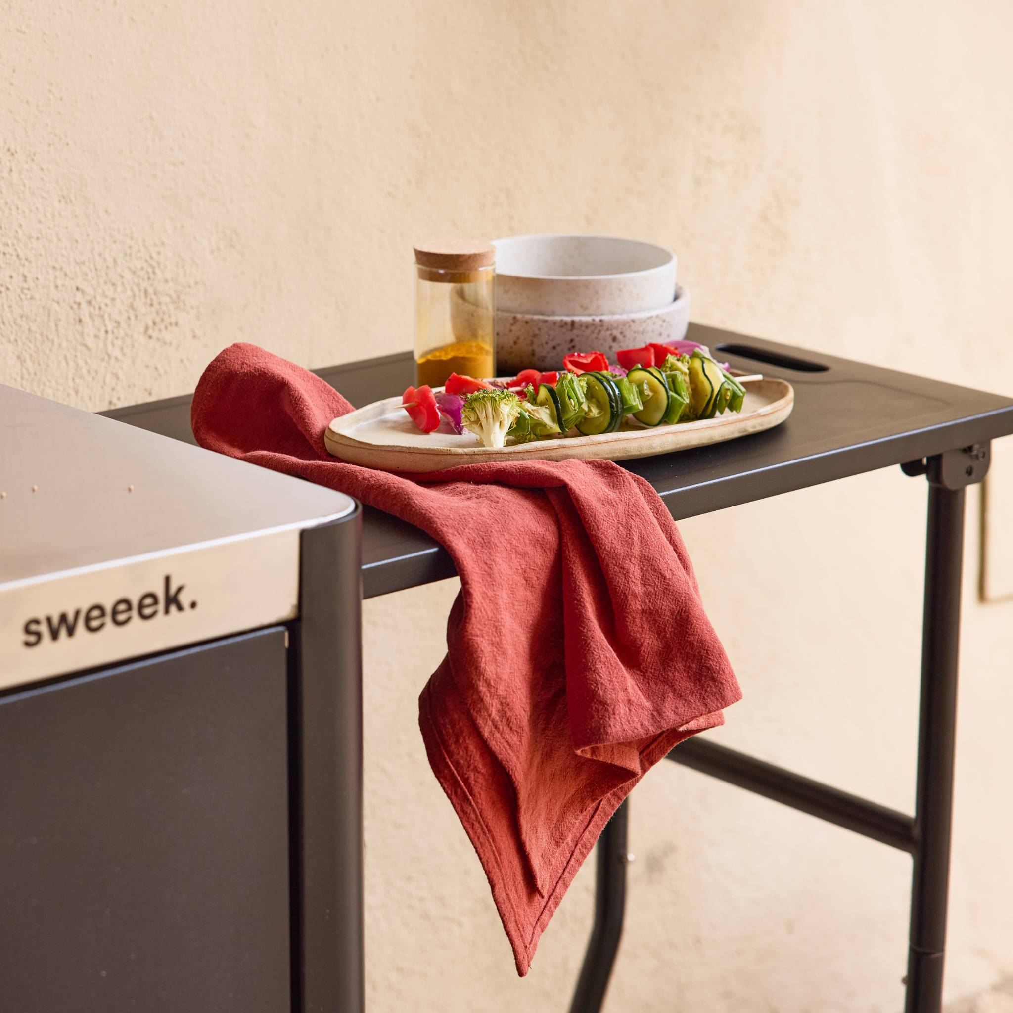 Desserte extérieure ANDY noire mat en acier inoxydable 94.5 cm avec tablette rabattable. L 156 x l 49.5 x H 80 cm ANDY - 6