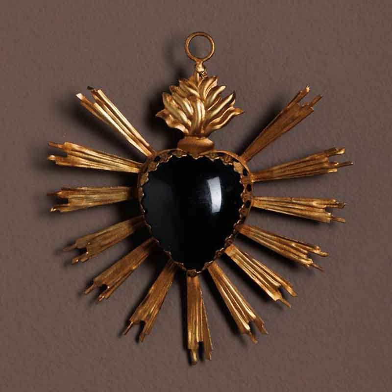 Plateau ex-voto coeur en résine 27x22cm - Ornami | Leroy Merlin