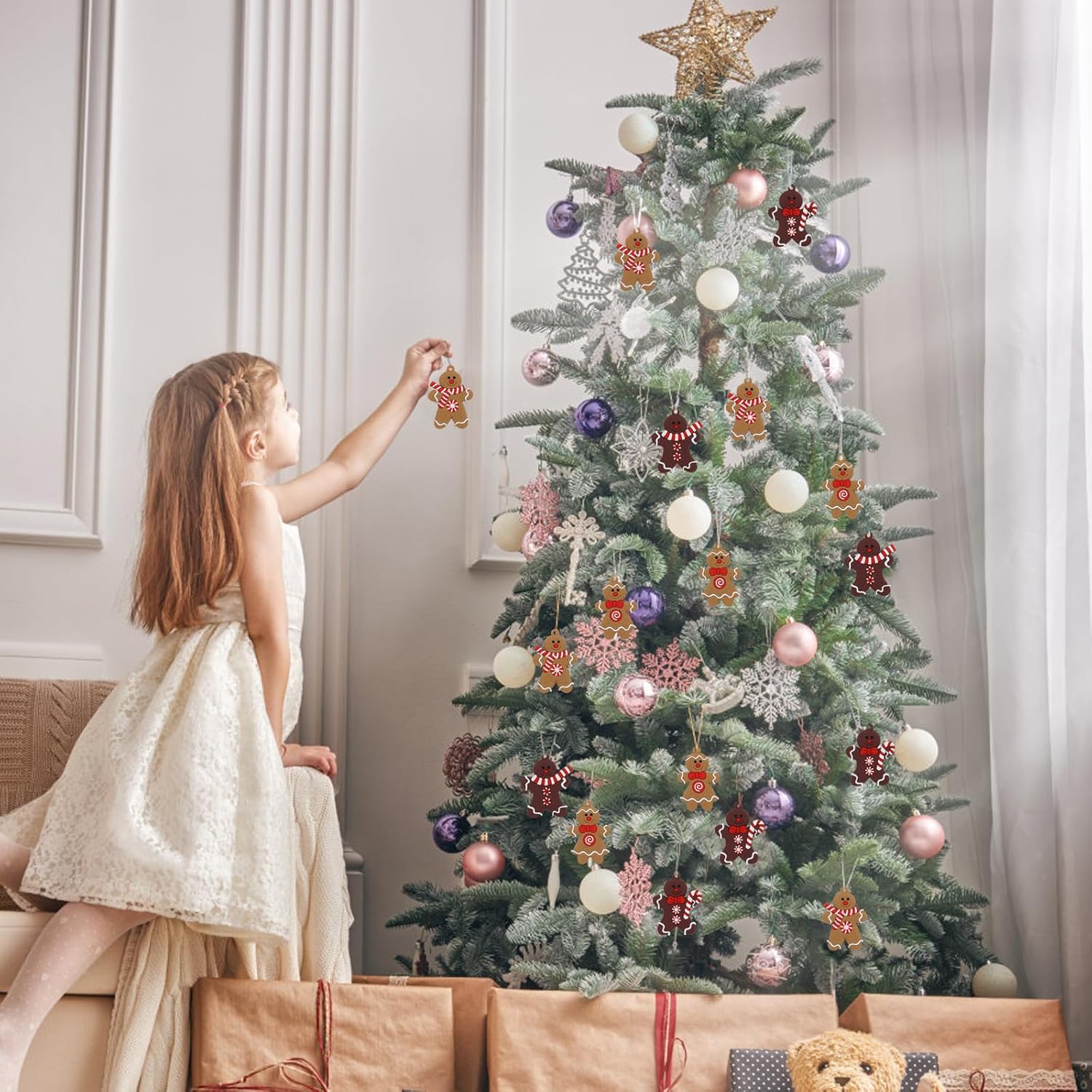 12 enfeites de Natal de gengibre, bonecos de gengibre encantadores e bastões de doces pendurados para decoração festiva - 3
