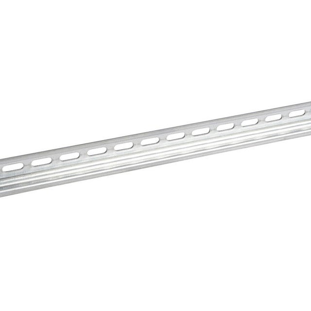 Rail universel pour fixation sur montants fonctionnels dans XL_400 - largeur 515mm