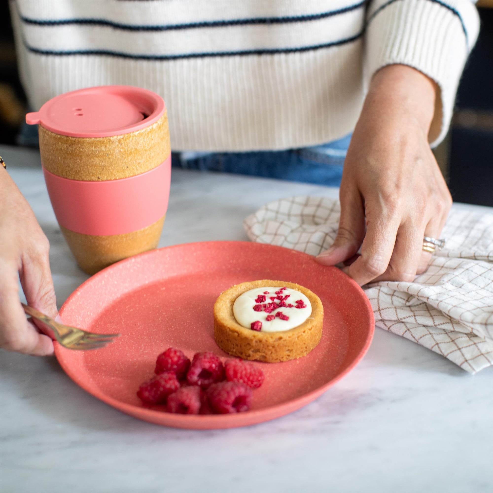 Lot de 4 assiettes à petit-déjeuner CONNECT en plastique, Ø 20,5 cm ...