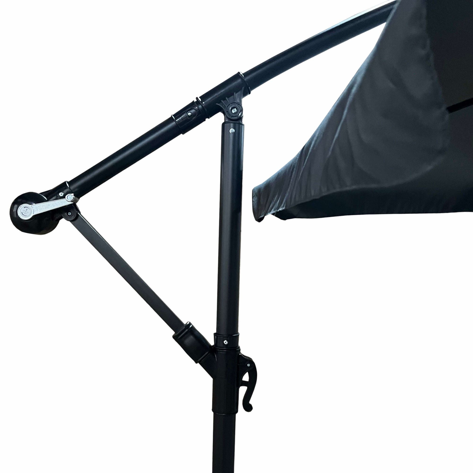 Parasol de jardin et de terrasse CYNIA imperméable en gris foncé, Poids 11,7 kg Dimensions L300 x l300 x H245 cm - 5