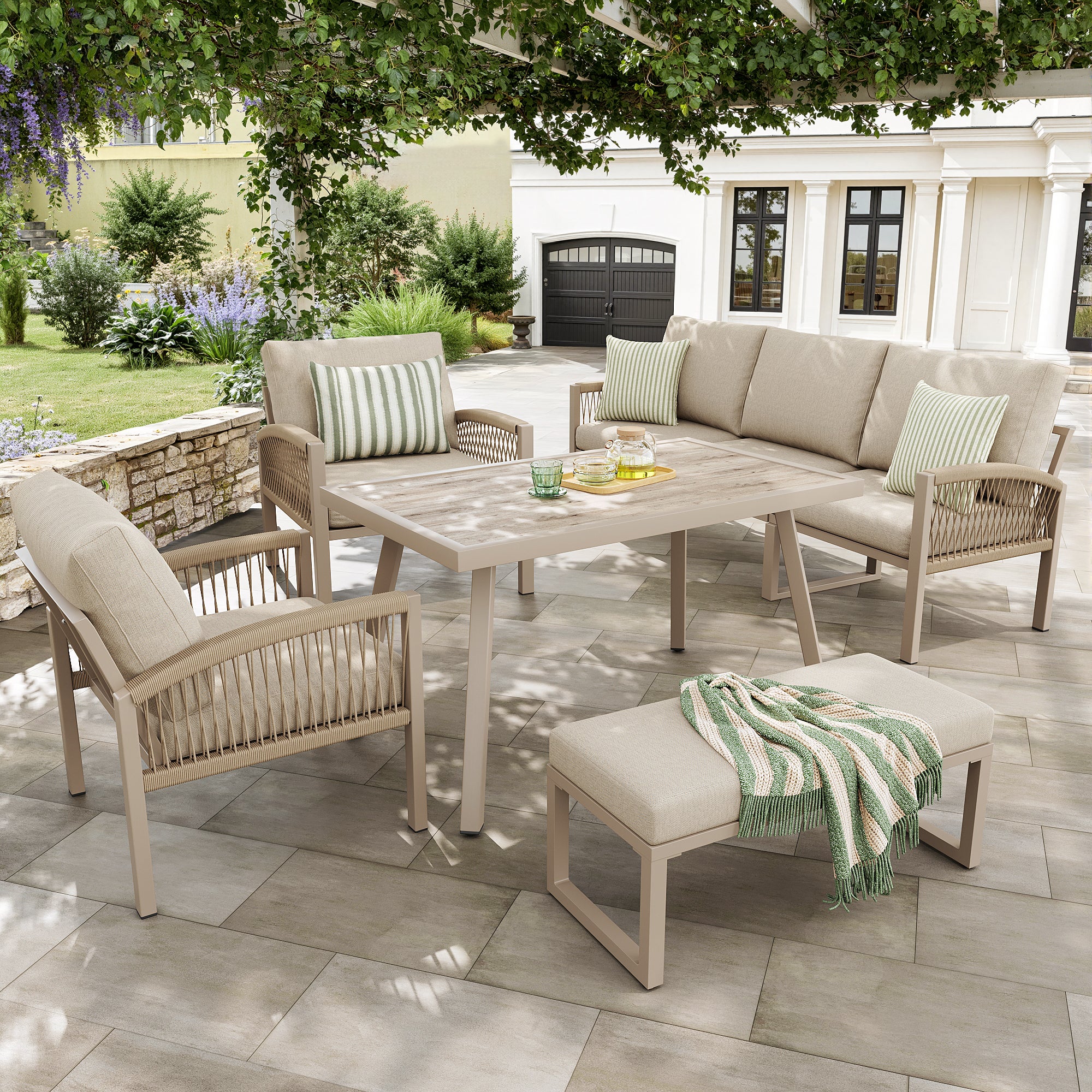 Sofá de jardín 7 plazas,Estructura de hierro resistente con cojines beige, Incluye mesa de cristal aspecto madera y 2 sillones, Conjunto para terraza - 2