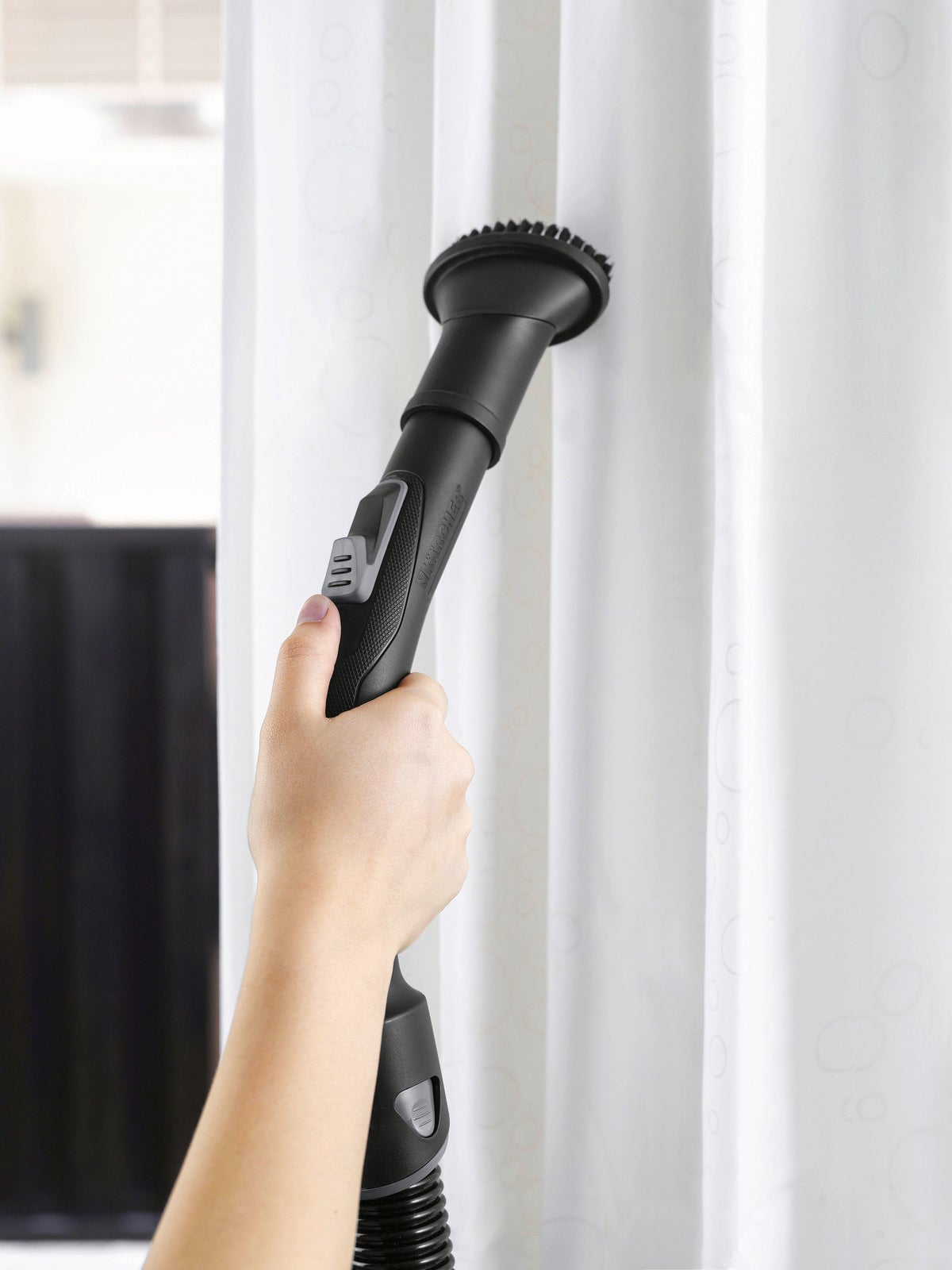 Aspirateur traineau sans sac Karcher VC 3, technologie multicyclonique - 5