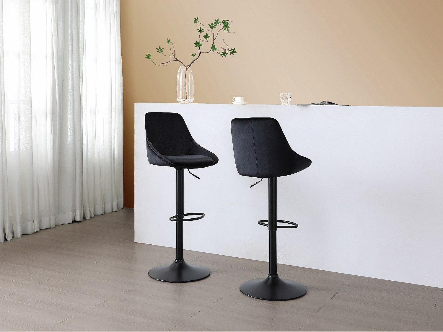 Stołek barowy z weluru i metalu - Regulowana wysokość - Czarny - MASURIE