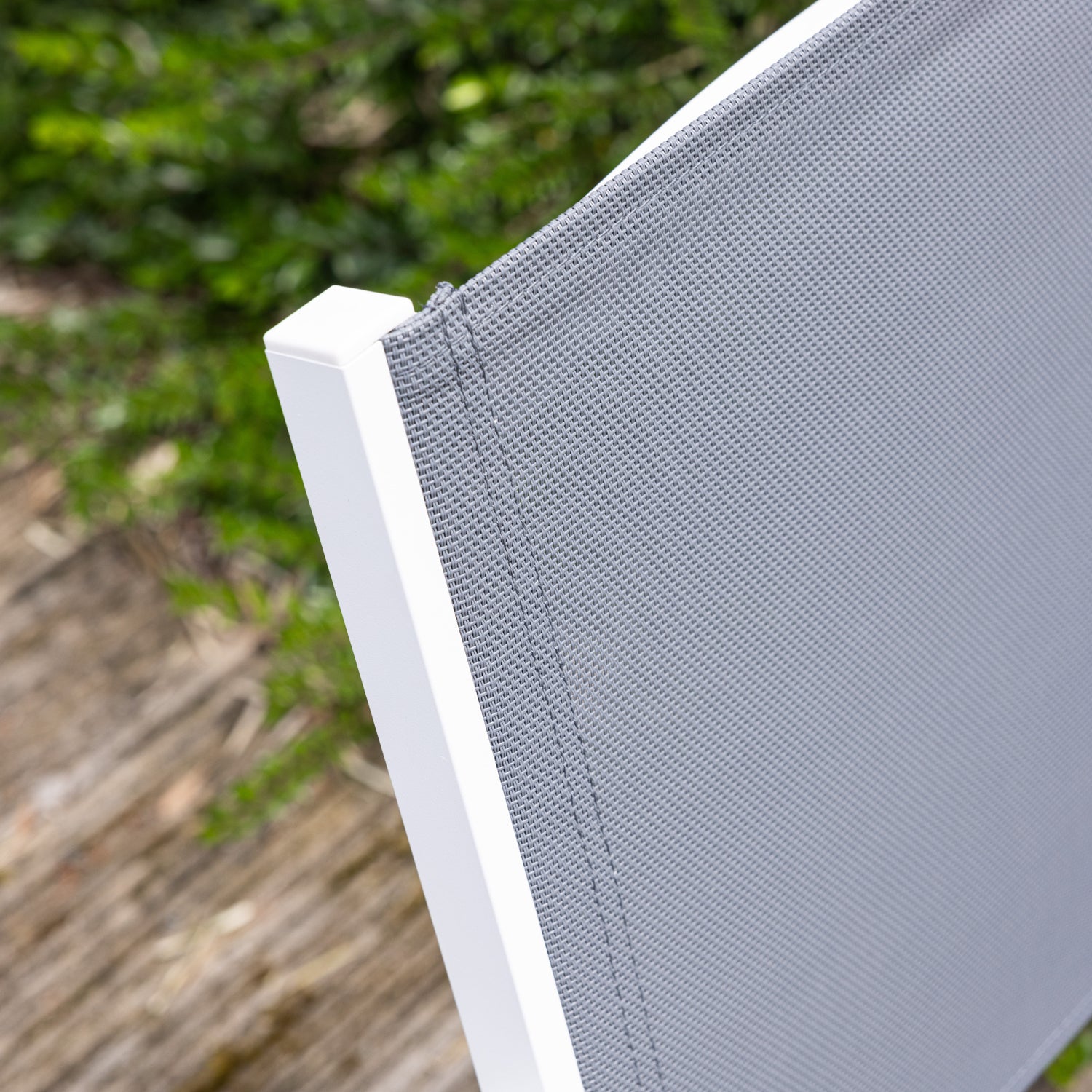 Salon de jardin 8 places gris et blanc aluminium LAMPEDUSA extensible - 7