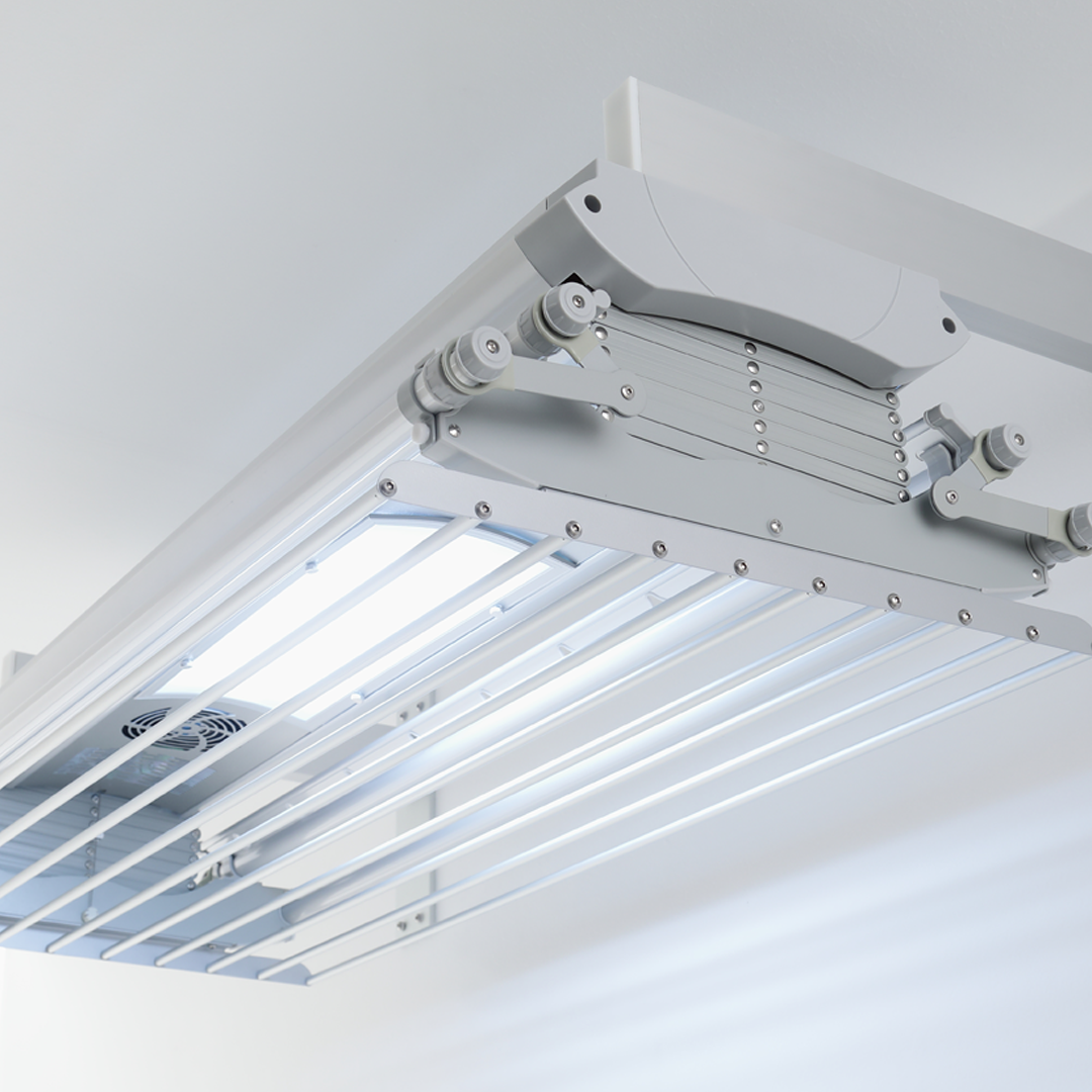 Tendedero eléctrico de pared con mando a distancia, Tendedero