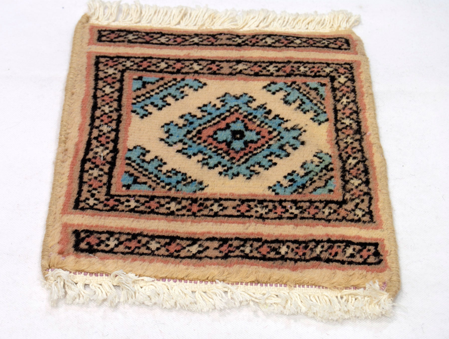 Mały dywan z wełny merynosów Islamabad - 30x30 cm (GalleriaFarah1970)