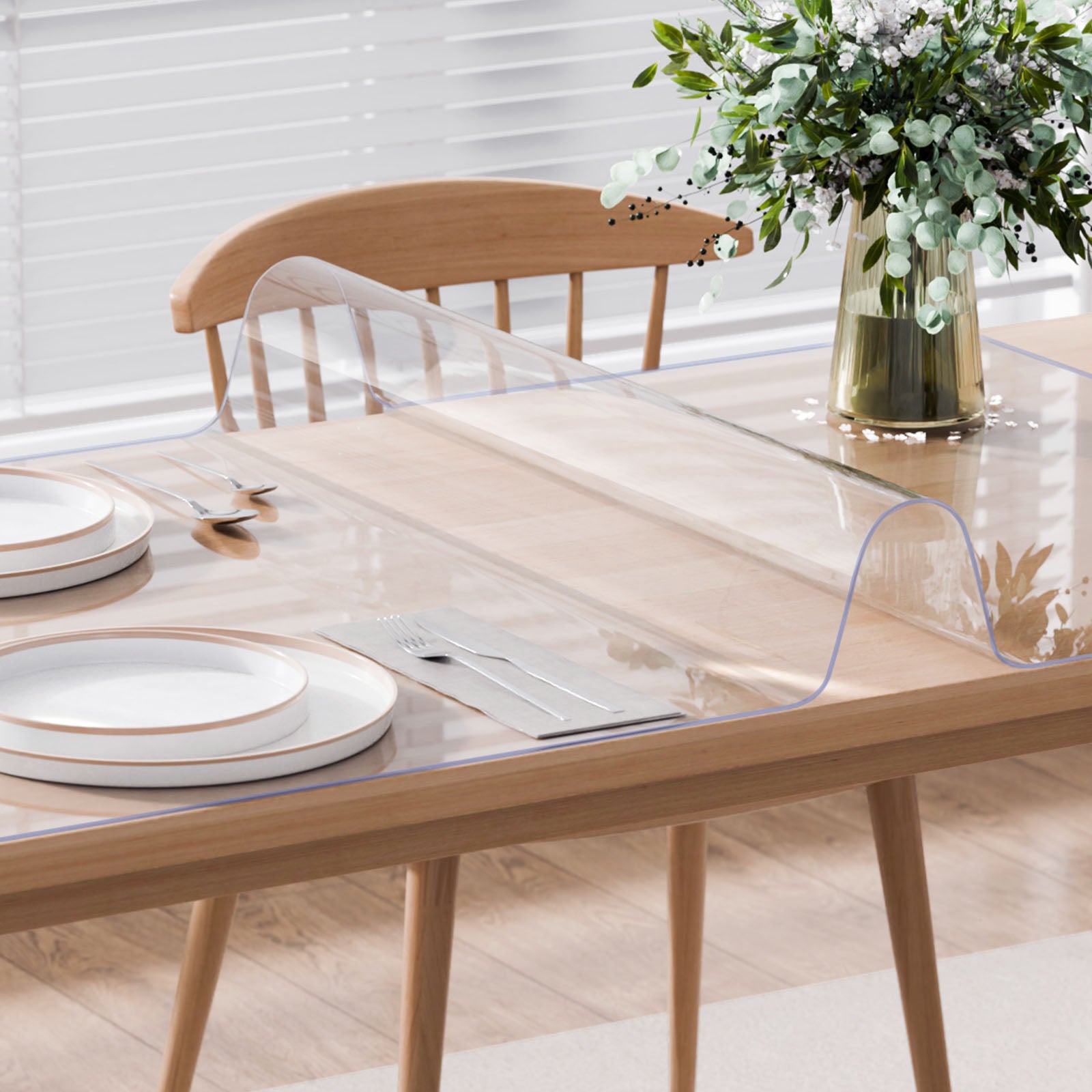 Protezione per tavolo in PVC trasparente,VEVOR 24 x 48 pollici,spessore 2,0 mm,rettangolare,impermeabile,facile da pulire,adatta per ristoranti - 8