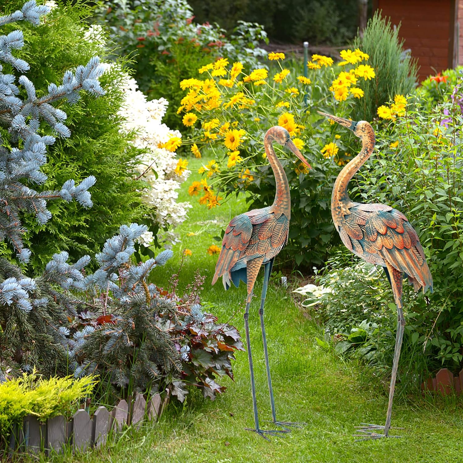 Statue de Grue Debout Lot de 2 pour Jardin Cadre en Métal Imperméable, Sculptures Extérieure Plumes de Couleur Dégradée Animaux Realiste - 2