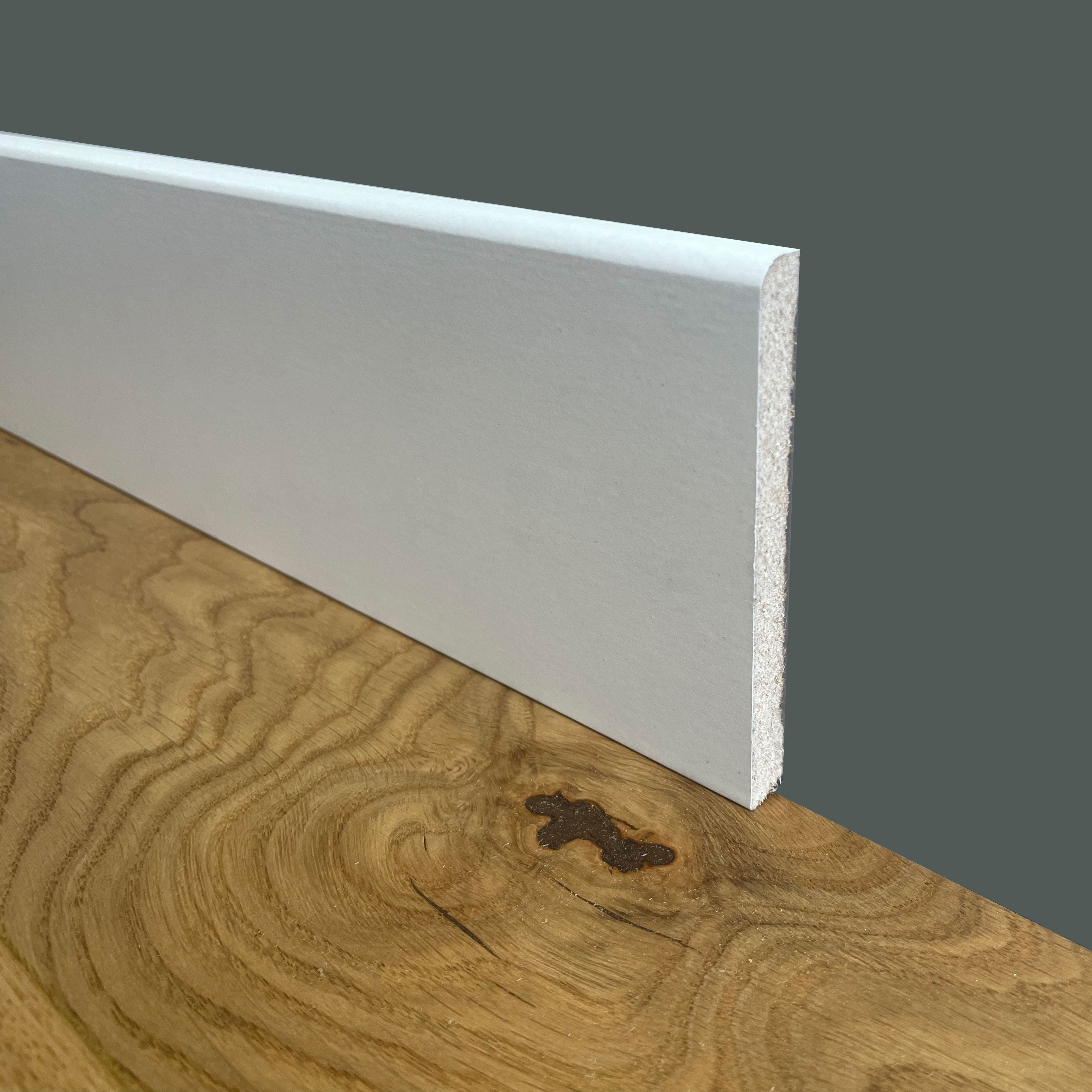 PLINTHE BC 100x10mm en FIBRE DE BOIS COMPACTE BLANCHE (excellente coplanarité des garnitures) (prix au mètre linéaire) - 2