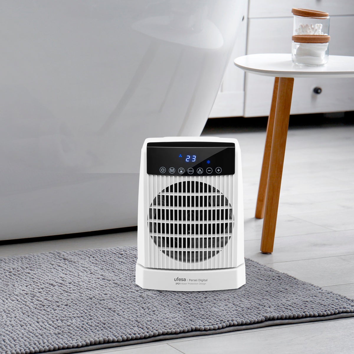 Ufesa Persei - Riscaldatore digitale da 2000 W, IP21, per bagno, 3 livelli di potenza termica/freddo, base oscillante, termostato regolabile, timer 24 - 5