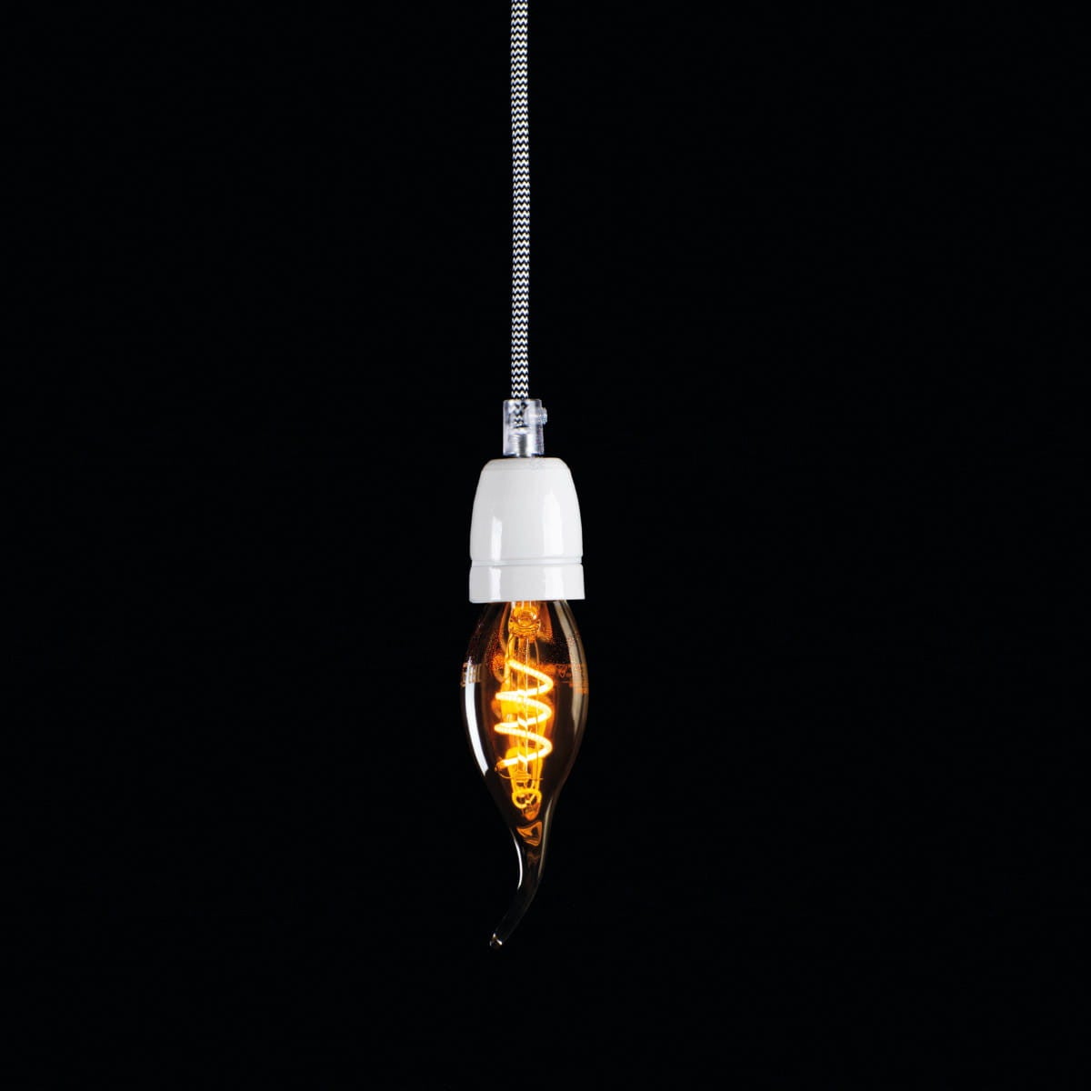 Ampoule LED Bougie Flamme - E14 - 2,5W - Ambre - Décorative Vintage - 4