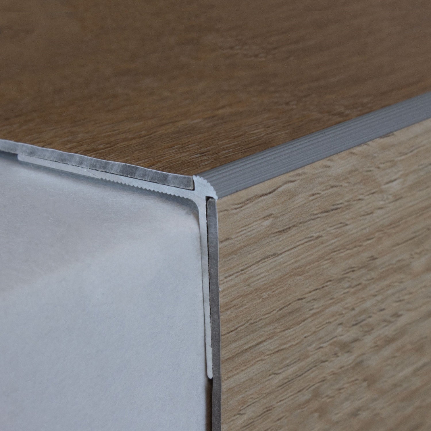Profilé Nez De Marche En Aluminium – 20x20x1000 Mm, Couleur Argent – Antidérapant Et Protecteur – Pour Escaliers Intérieurs - 12