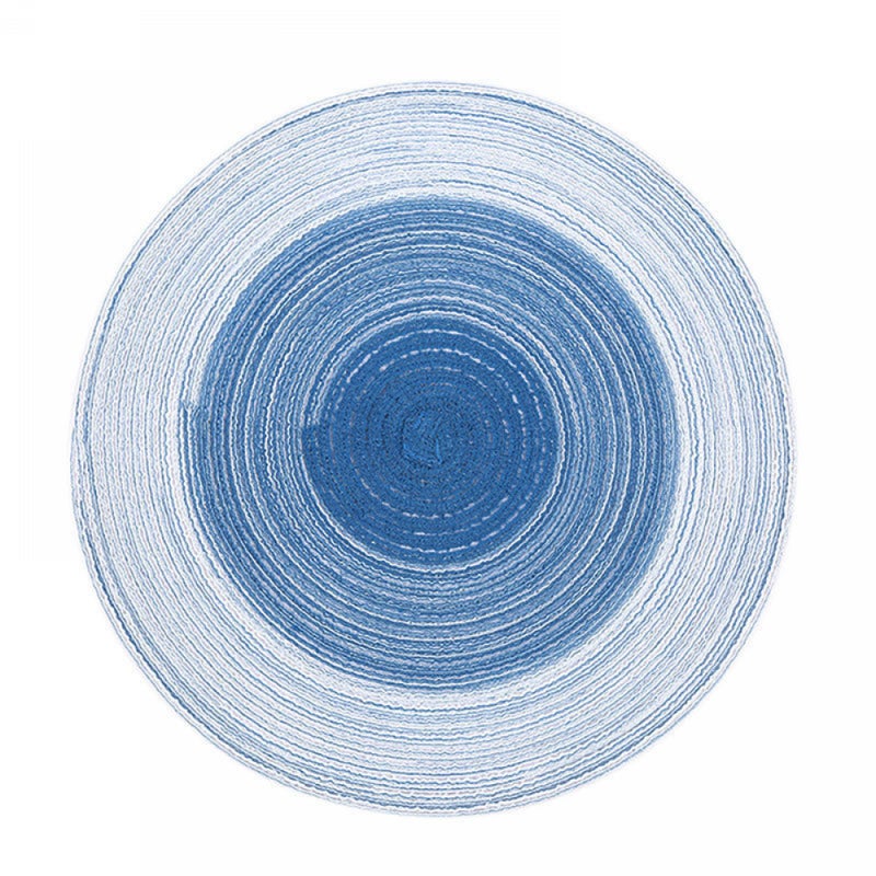 Zestaw 6 okrągłych podkładek na stół jadalny w kolorze pawiego błękitu o średnicy 38 cm. Podkładki nadają się na przyjęcia świąteczne, spotkania rodzi
