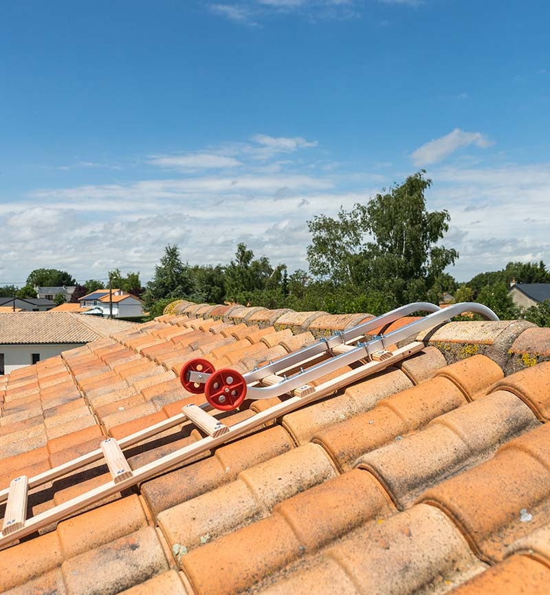 Echelle plate de toit en bois pour couvreur avec crochet de toit 5m Hailo Safety Roof - 7