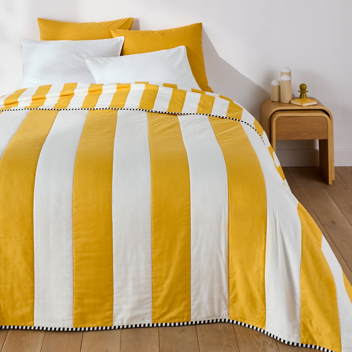 Couvre Lit Jaune