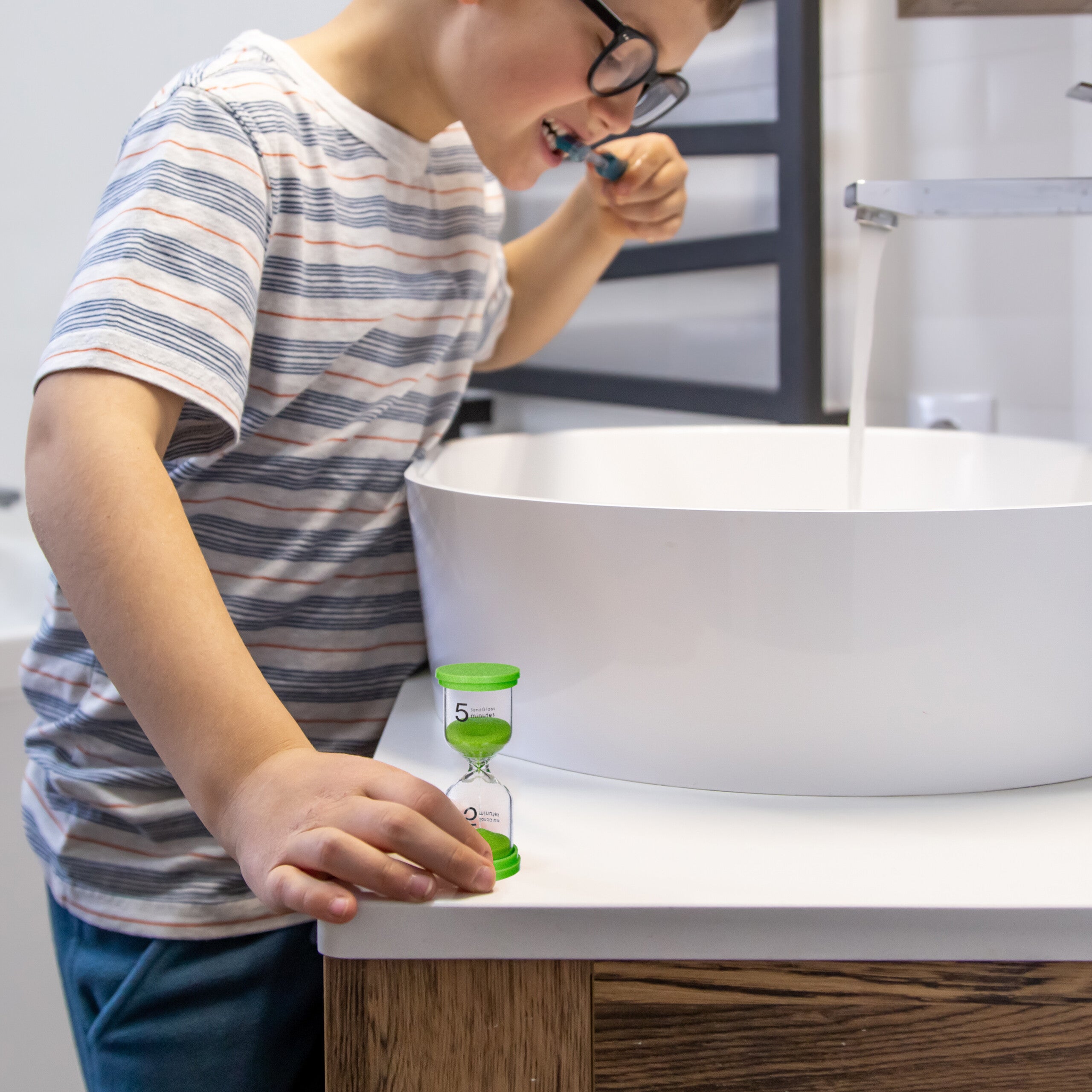 Set 4 Clessidre 5-30 Minuti Set Di 4 Clessidre Colorate Per Bambini - Timer Da 5, 10, 15 E 30 Minuti, Per Lavarsi I Denti, Cucinare, Studio E Giochi Gestione Tempo Giocosa