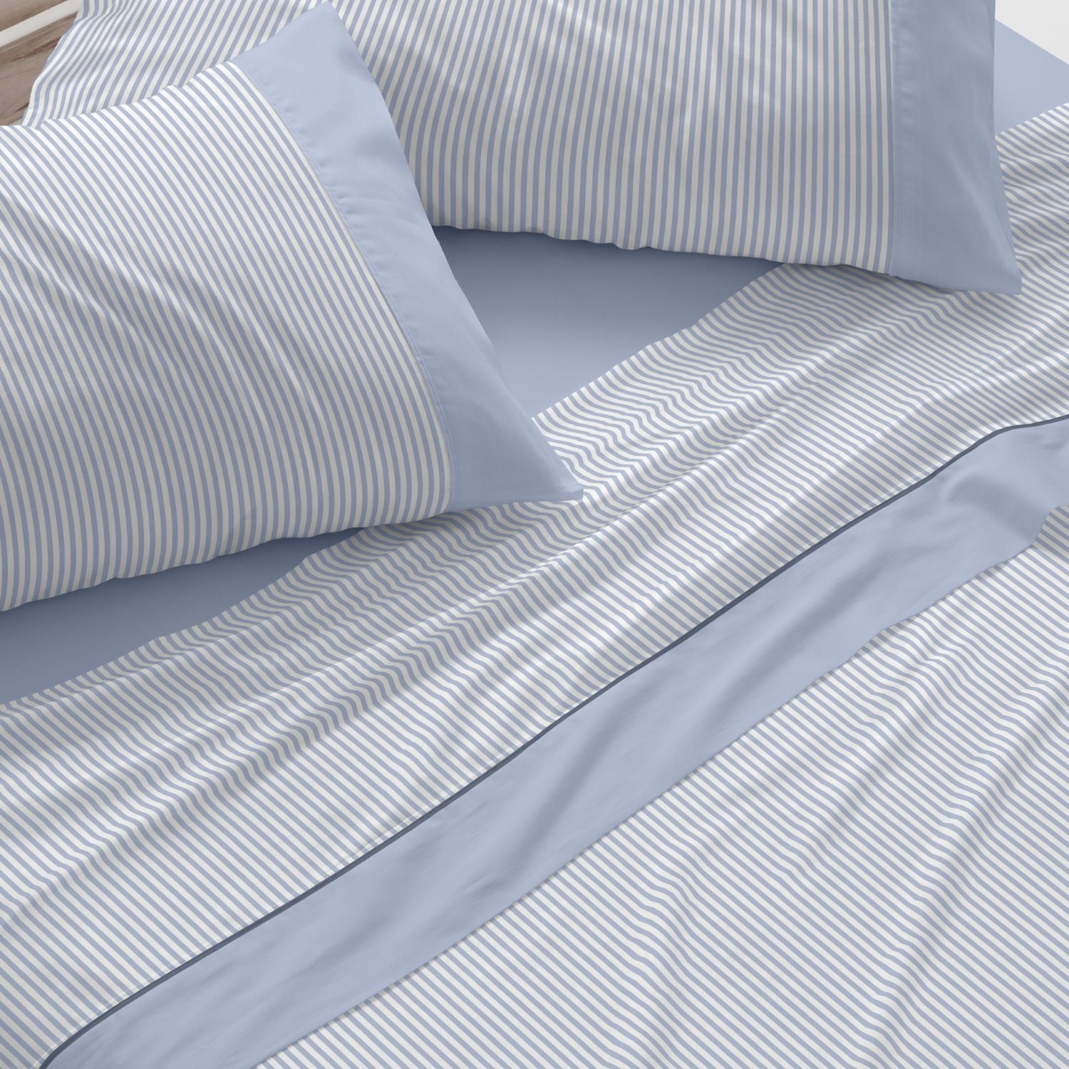 Juego sábanas diseño 546. burrito blanco. incluye sábana encimera, bajera y 1/2 fundas de almohadas. estampado con un diseño de rayas.disponible en c
